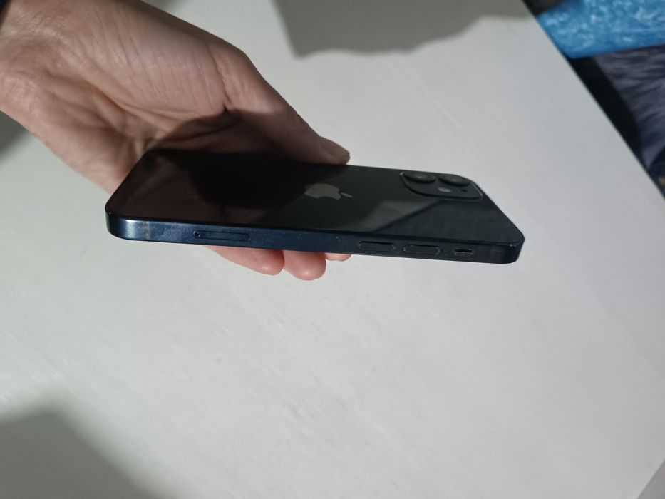 Срочно продам iPhone 12 mini