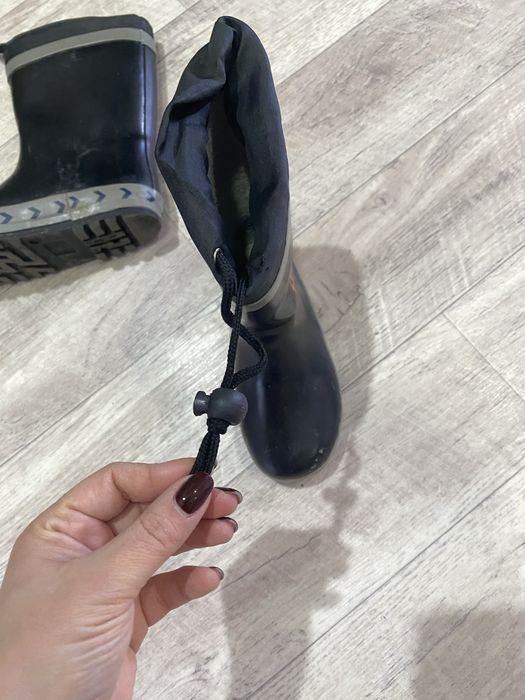 Резиновые сапоги