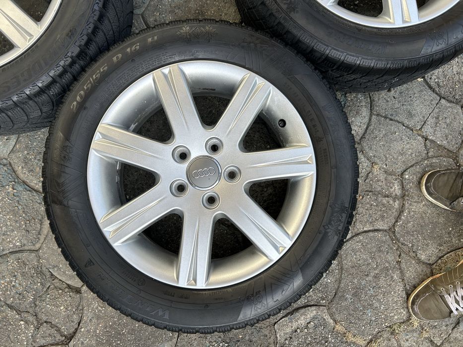 Jante aliaj 5x112mm, anvelope iarna 205/55 R16, Audi A3 A4, VW, Seat, Skoda
