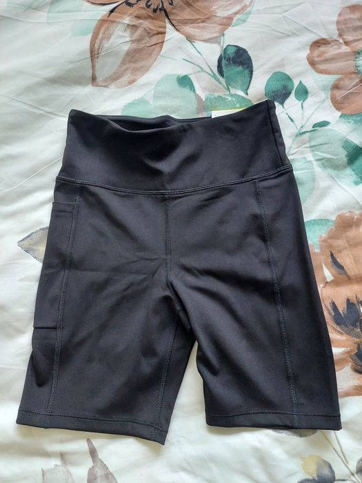 Къс черен клин H&M