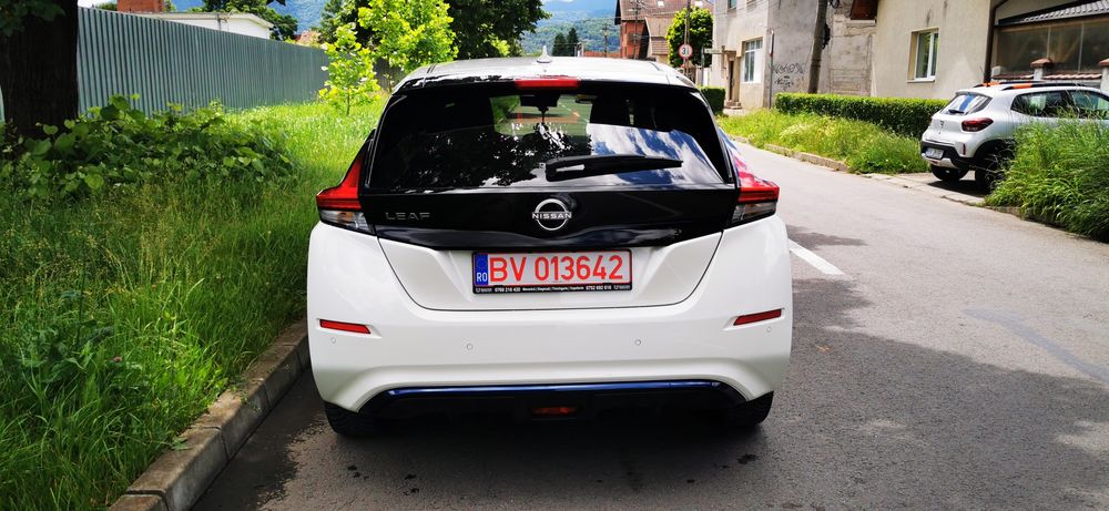 Nissan Leaf e+ Tekna 22420km +360 Kamera +ACC +Bose +62kw