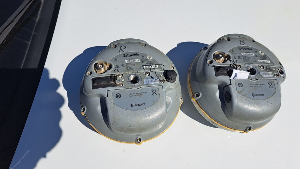 Trimble R8s GPS  Rtk