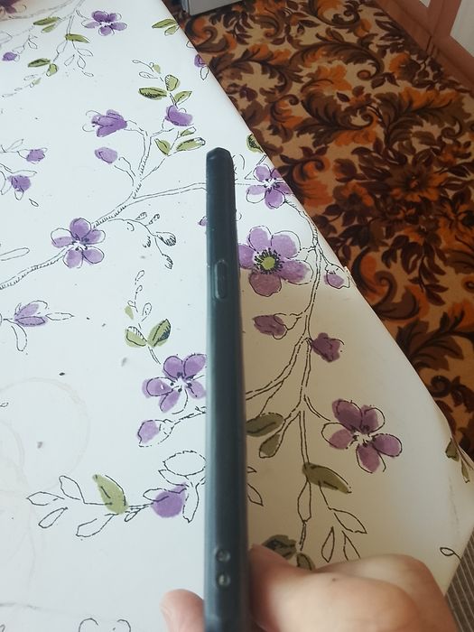 Продам мобильный телефон OPPO A 53