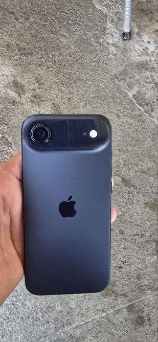 Iphone 17 Air сотлади