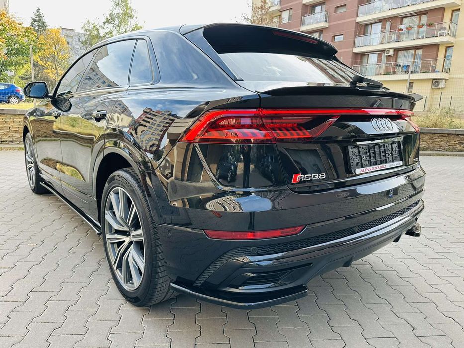 Добавки за задна броня Maxton design за Audi Q8 S-line (2018-)