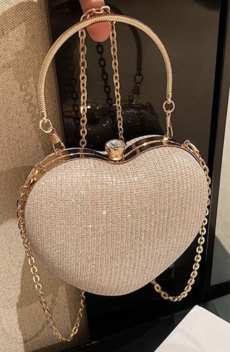 Вечерняя сумочка