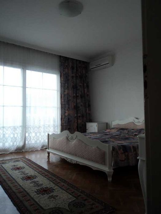 Продава се Хотел в Сандански - 650 кв.м за 693 €/кв.м - Снимка #4