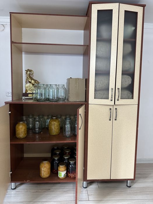 Шкафтар,телевизорымен