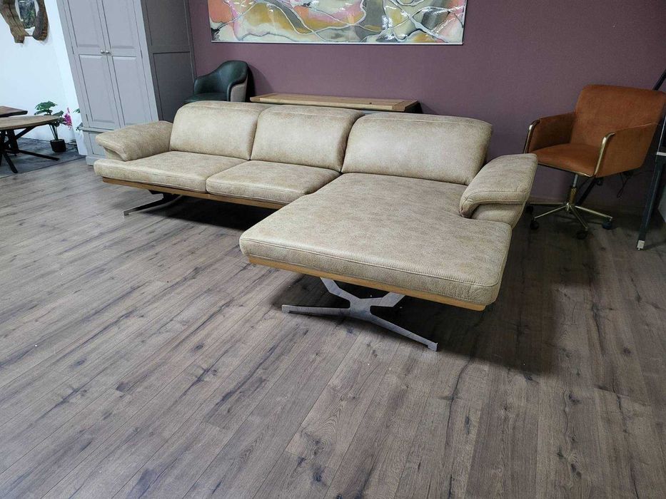 Бежов ъглов диван от плат "Bolsano"