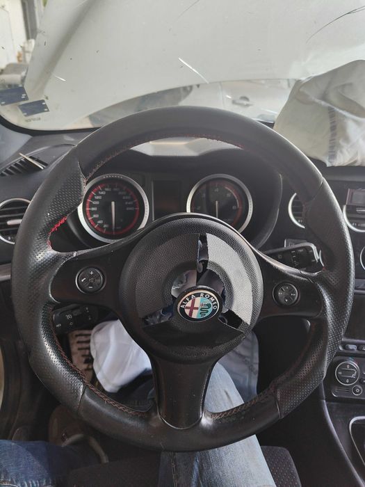 Alfa Romeo 159 на части