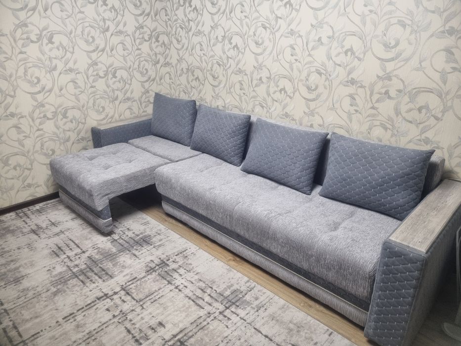 Продам диван б/у в хорошем состоянии