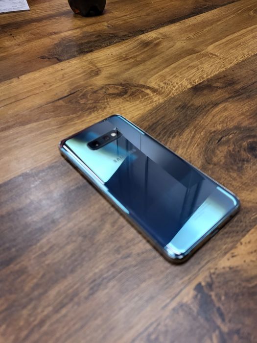 Samsung Galaxy S10e