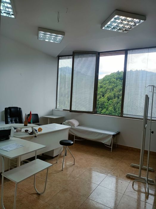 Продава се Двустаен апартамент в Смолян, Петровица - 60 кв.м за 1834 €/кв.м - Снимка #3