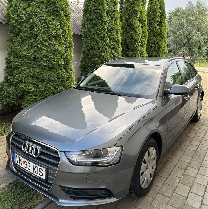 VÂND AUDI A4 B8 FACELIFT 2013 – 2.0 TDI 142 CP – AUTOMAT - 320.000 KM