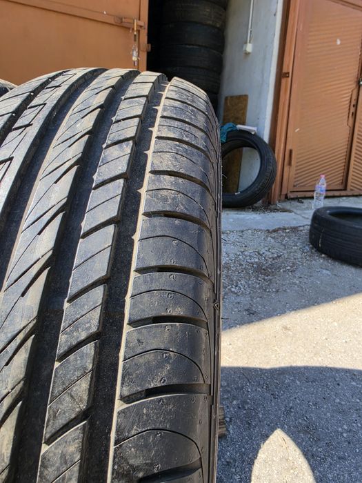 2 бр. летни гуми 235/70/16 Debica SUV 7 mm DOT 1018