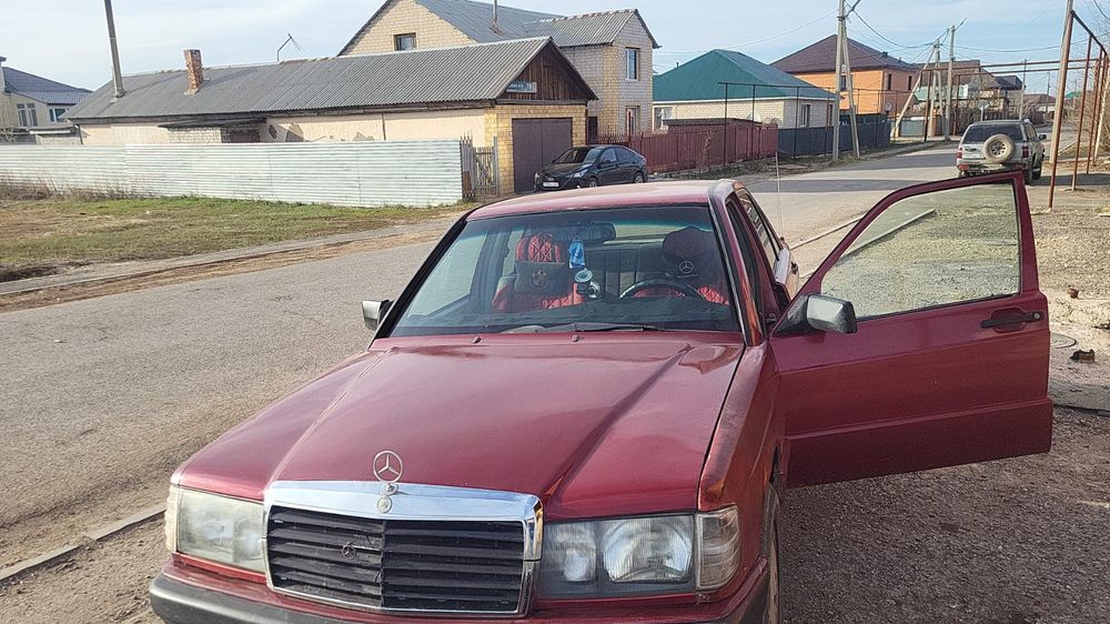 Продам машину мерседеес