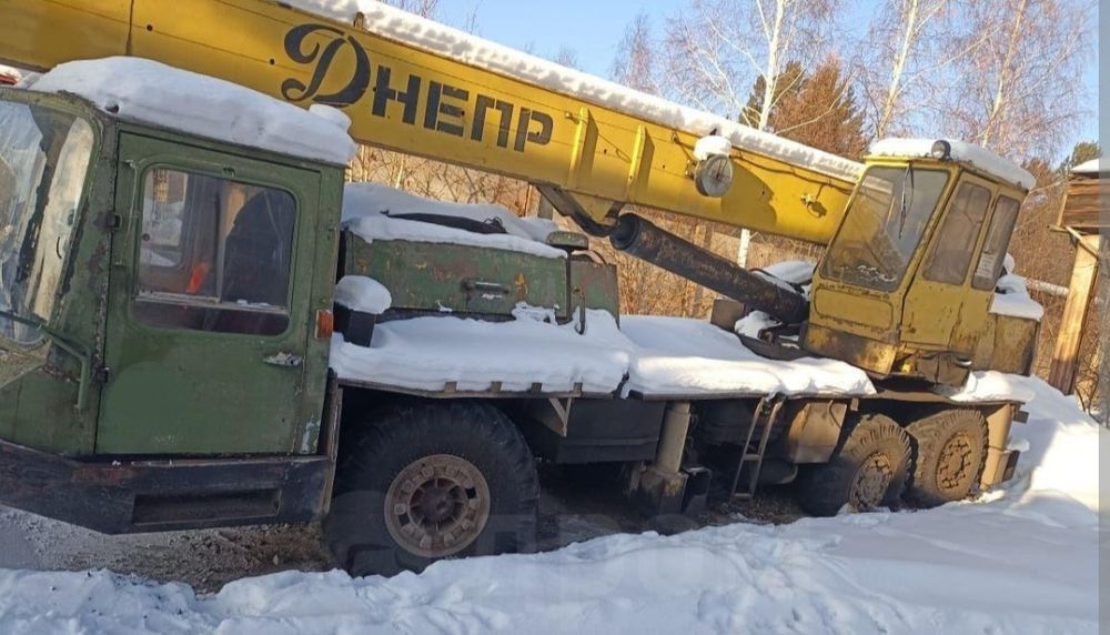 Продам запчасти на кран