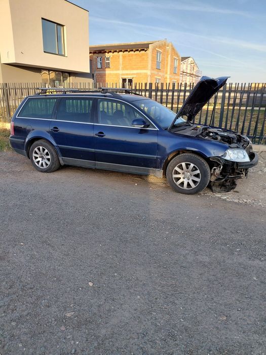 VOLKSWAGEN Passat 2004 — imagine 4