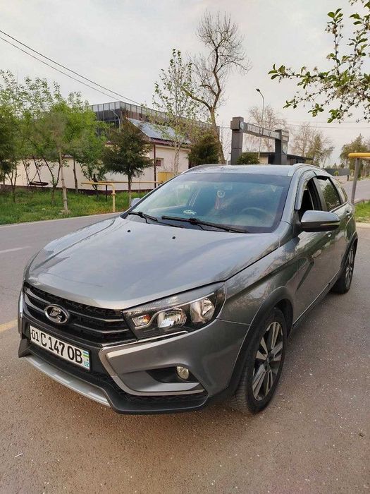 Продается LADA Vesta Cross