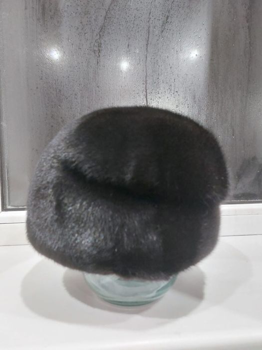 Продам норковую шапку