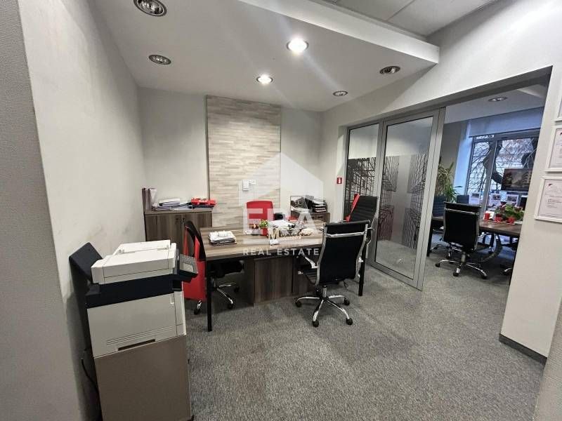 Дава се под наем Магазин в София, Център - 95 кв.м за 1695.24 € - Снимка #6