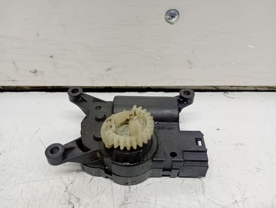 Motoras clapeta mixaj aer 5q0907511k Volkswagen Golf 7 (2012 - 2017)