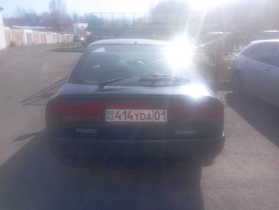Renault Safrane  1993 года