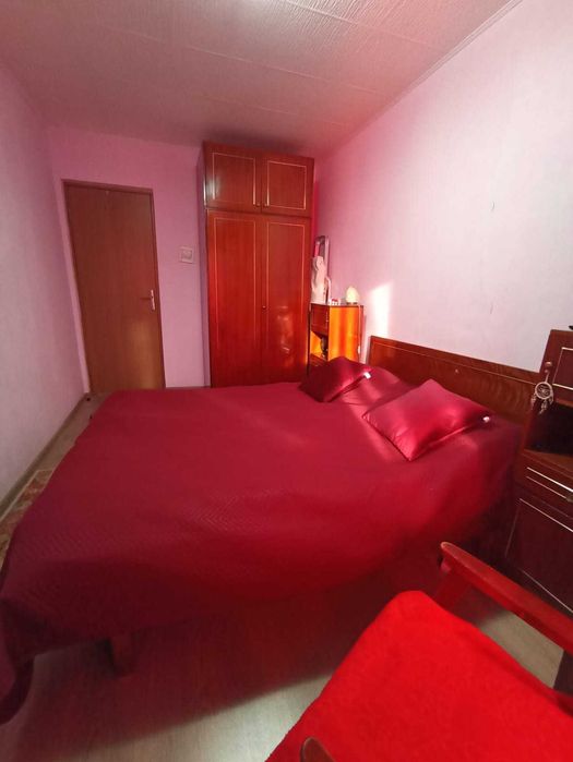 Apartament 4 camere Zona Dacia - persoana fizica