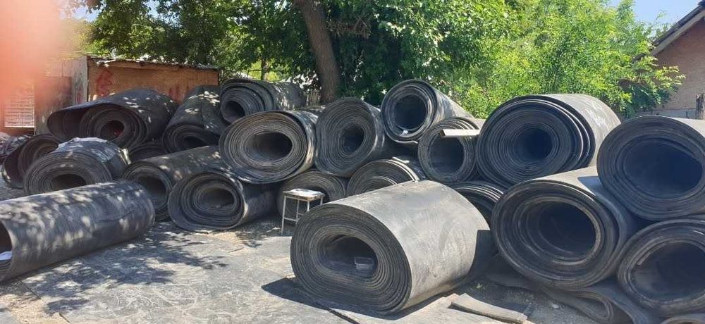 Banda de cauciuc cu 4 inserti pentru animale, balastiere, asigur trans
