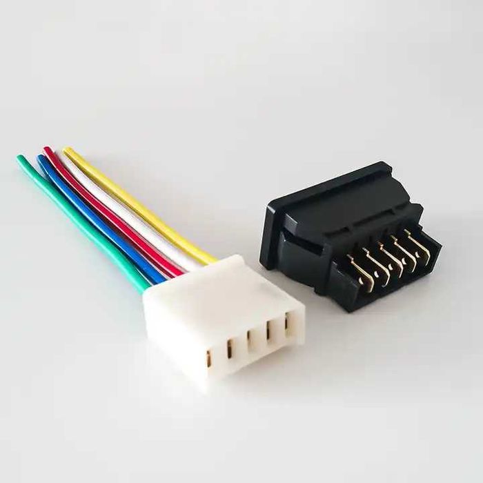 Buton comutator schimbare inversare sens polaritate inversa motor DC
