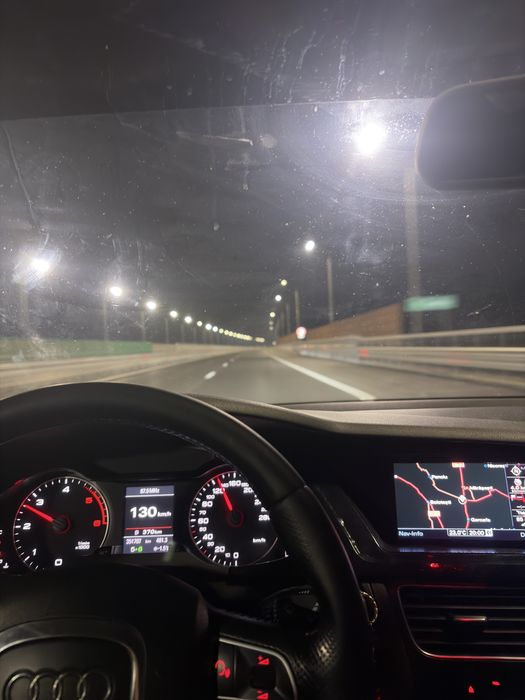 Vand audi a4 b8 avant 2012