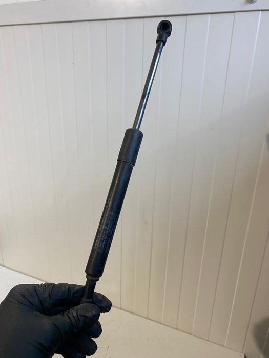 Amortizor telescop capota VOLVO S40 2008-2012 31297829