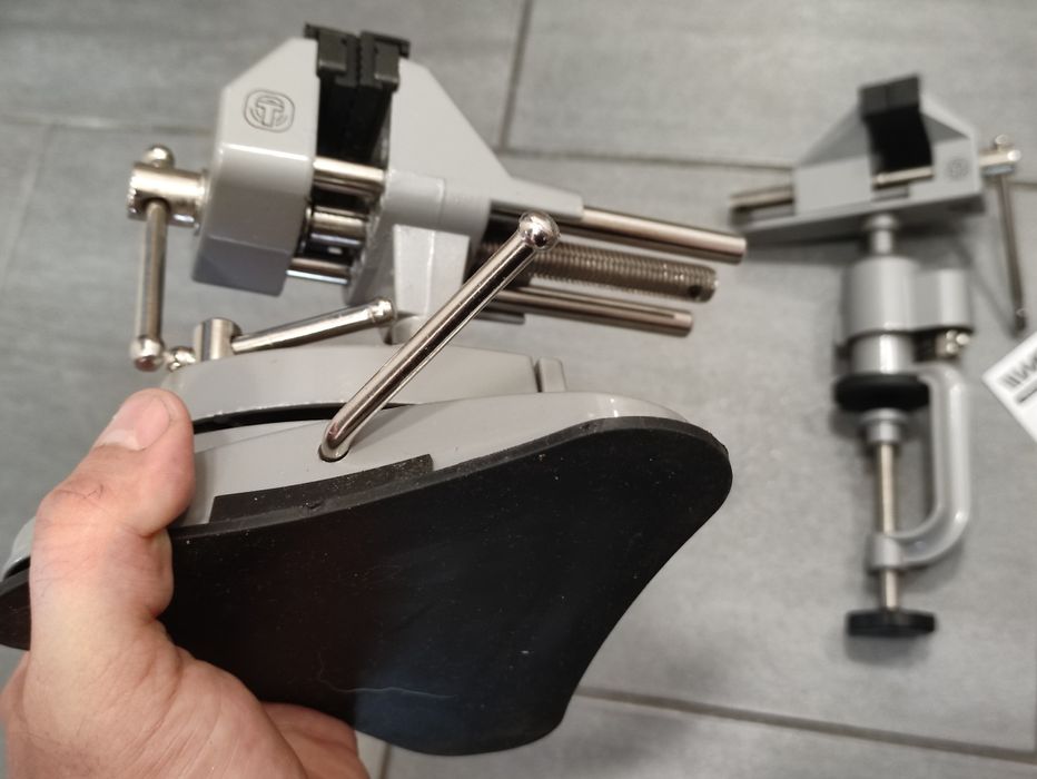 Бижутерски Менгемета / Инструменти