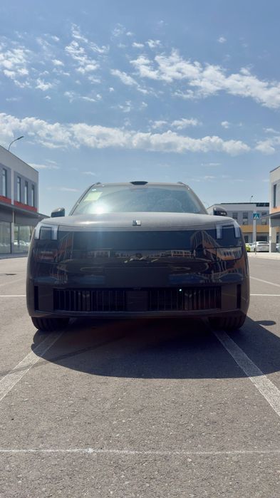 Lynk & Co 900 2,0 Ultra 2025-yil | AWD | 480 Ot kuchi | 220 km elektra
