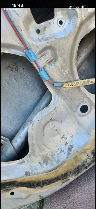 Дверь на тойота королла