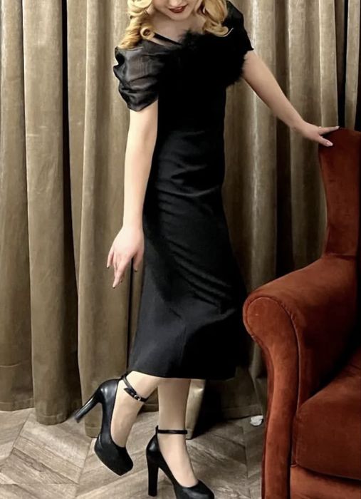 Чёрное вечернее платье (размер 44 / M)