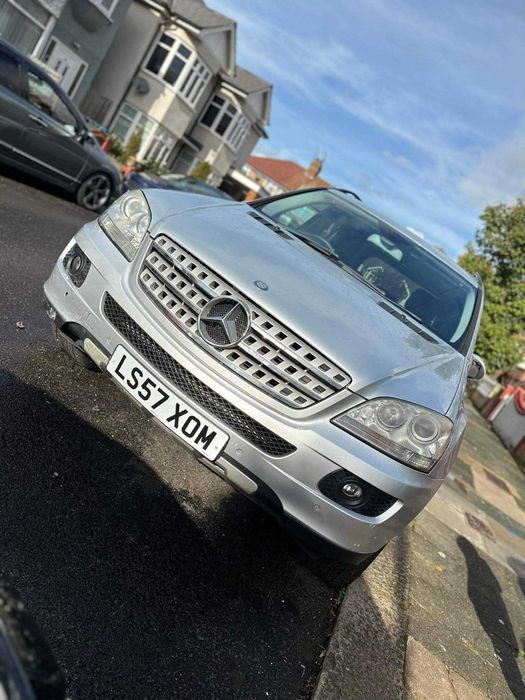 Мерцедес Емел 280с