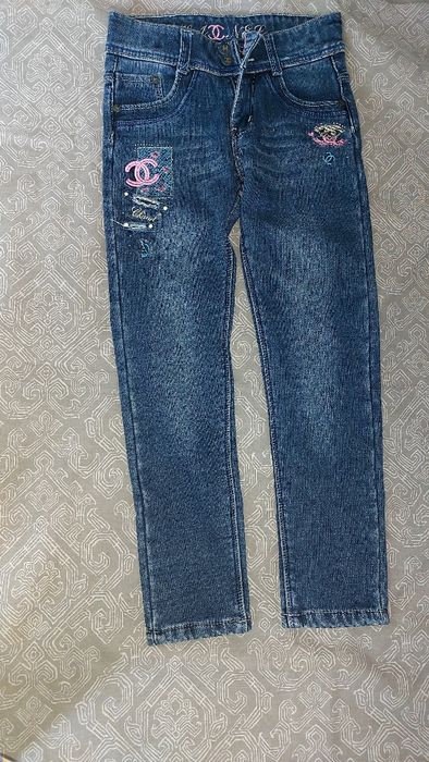 Продаются теплые  джинсы с начесом  на девочку