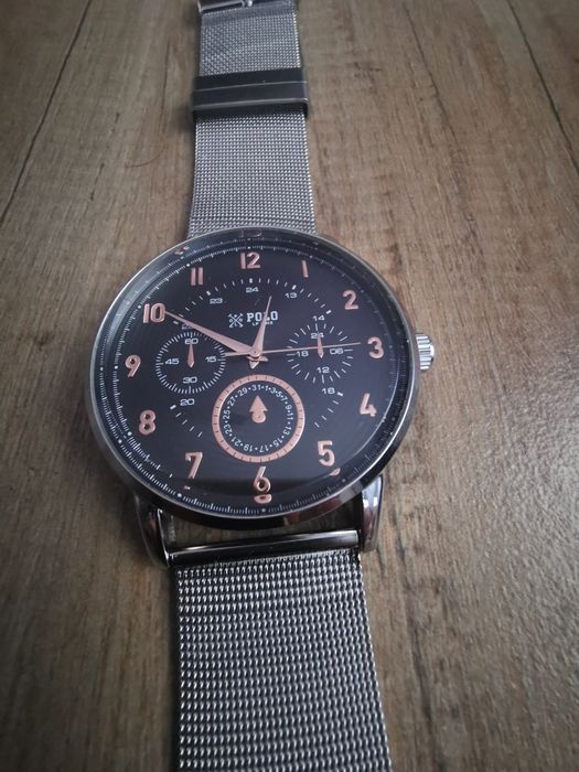 Уникален мъжки часовник