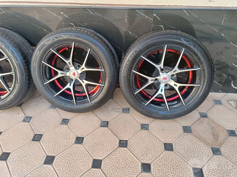 Vossen Diska Balon 195 55 R15 Holati Ortacha