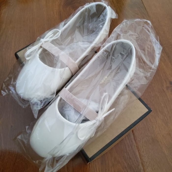 Туфли девочке 34-35