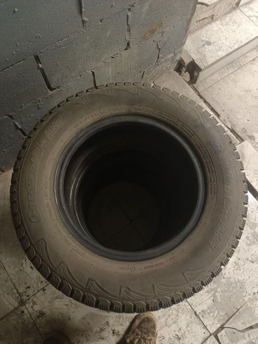 Зимние шины хорошем состоянии