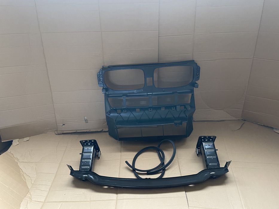 Trager tragar BMW X5 E70 armatura panou fata