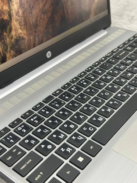 Hp laptop core i5
