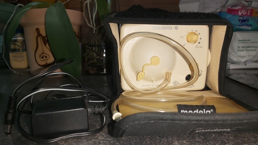 Стерилизатор, нагревател за храна Tommee tippee, помпа за кърма Medela