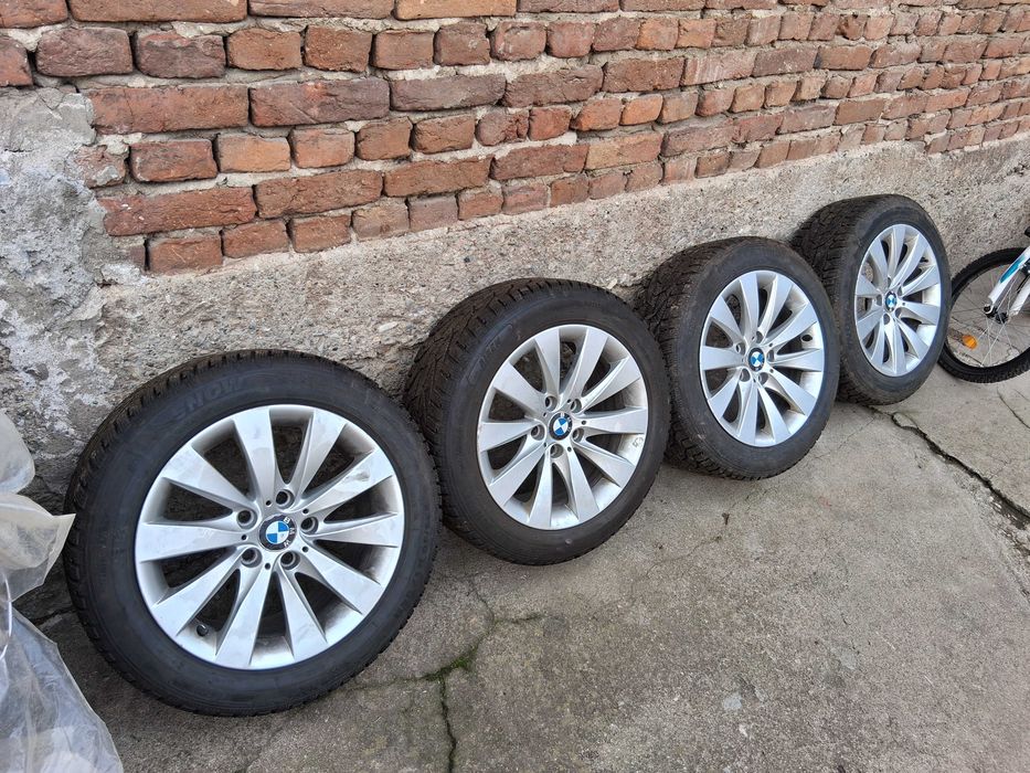 Зимни гуми с джанти 225/50/17 за BMW