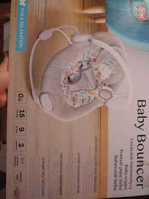 Leagan bebe, cu muzică si vibrații