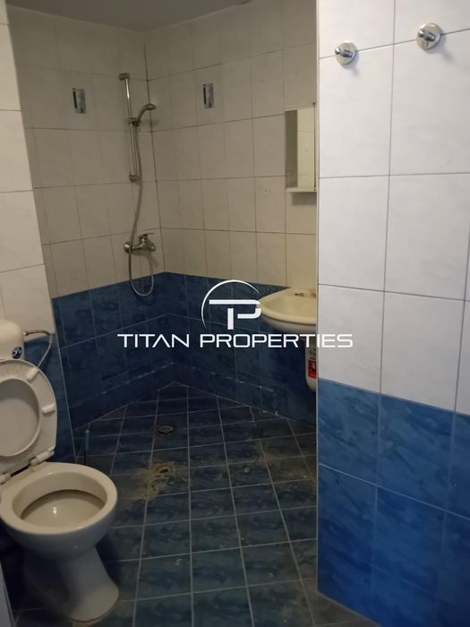 Продава се Двустаен апартамент в Бургас, Възраждане - 77 кв.м за 1955 €/кв.м - Снимка #3