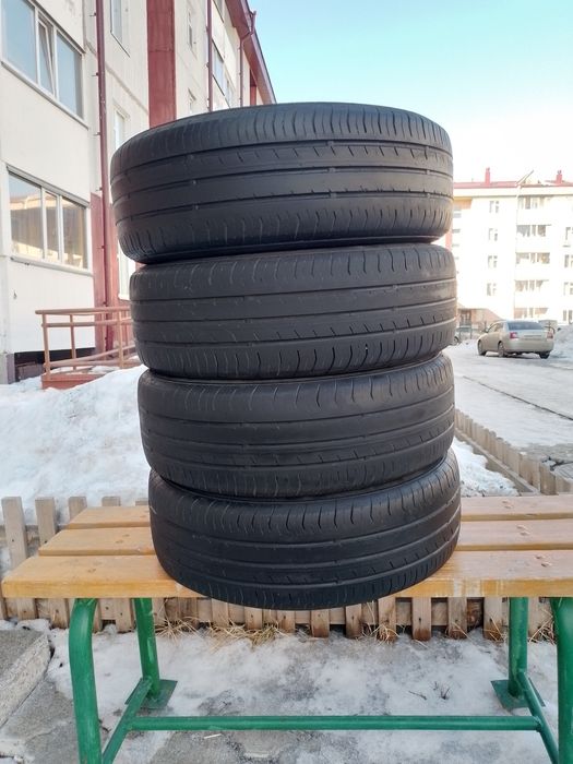 Продам б/у резину Continental R15