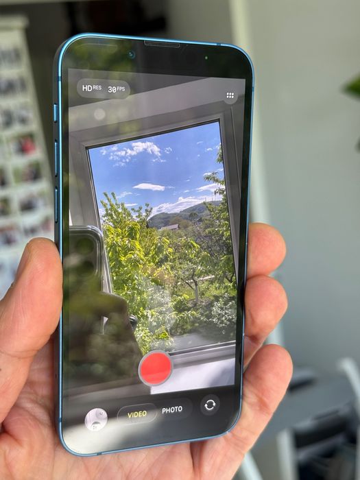 iPhone 13 mini 128 GB – baterie originală nouă 100%